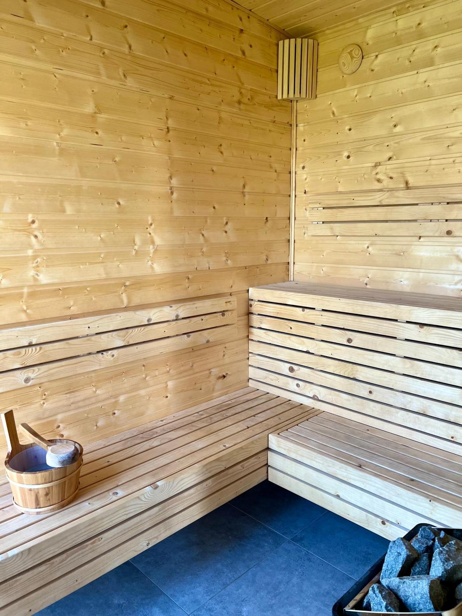 Resto Domki Letniskowe Sarbinowo Exteriör bild