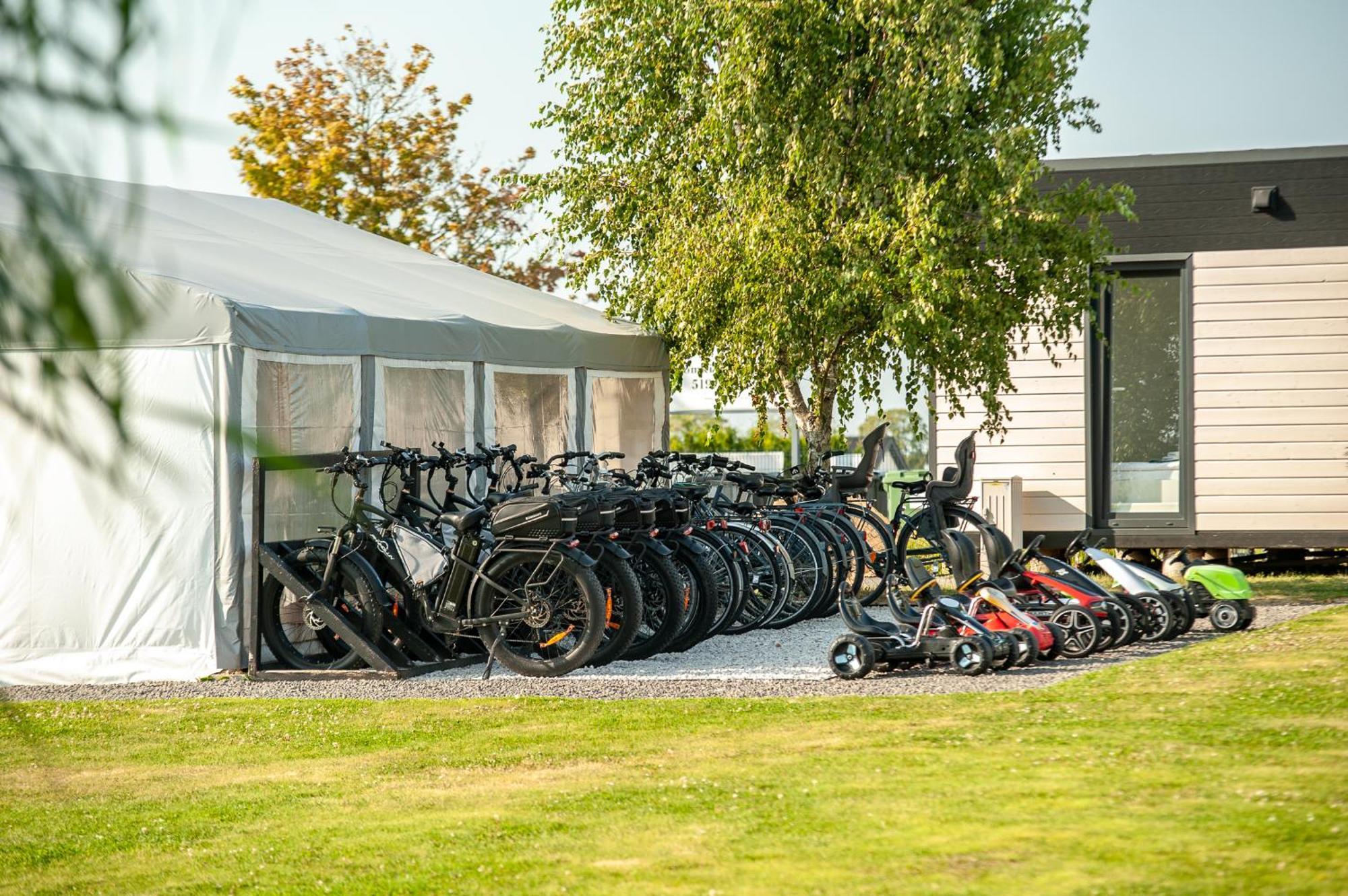 Resto Domki Letniskowe Sarbinowo Exteriör bild