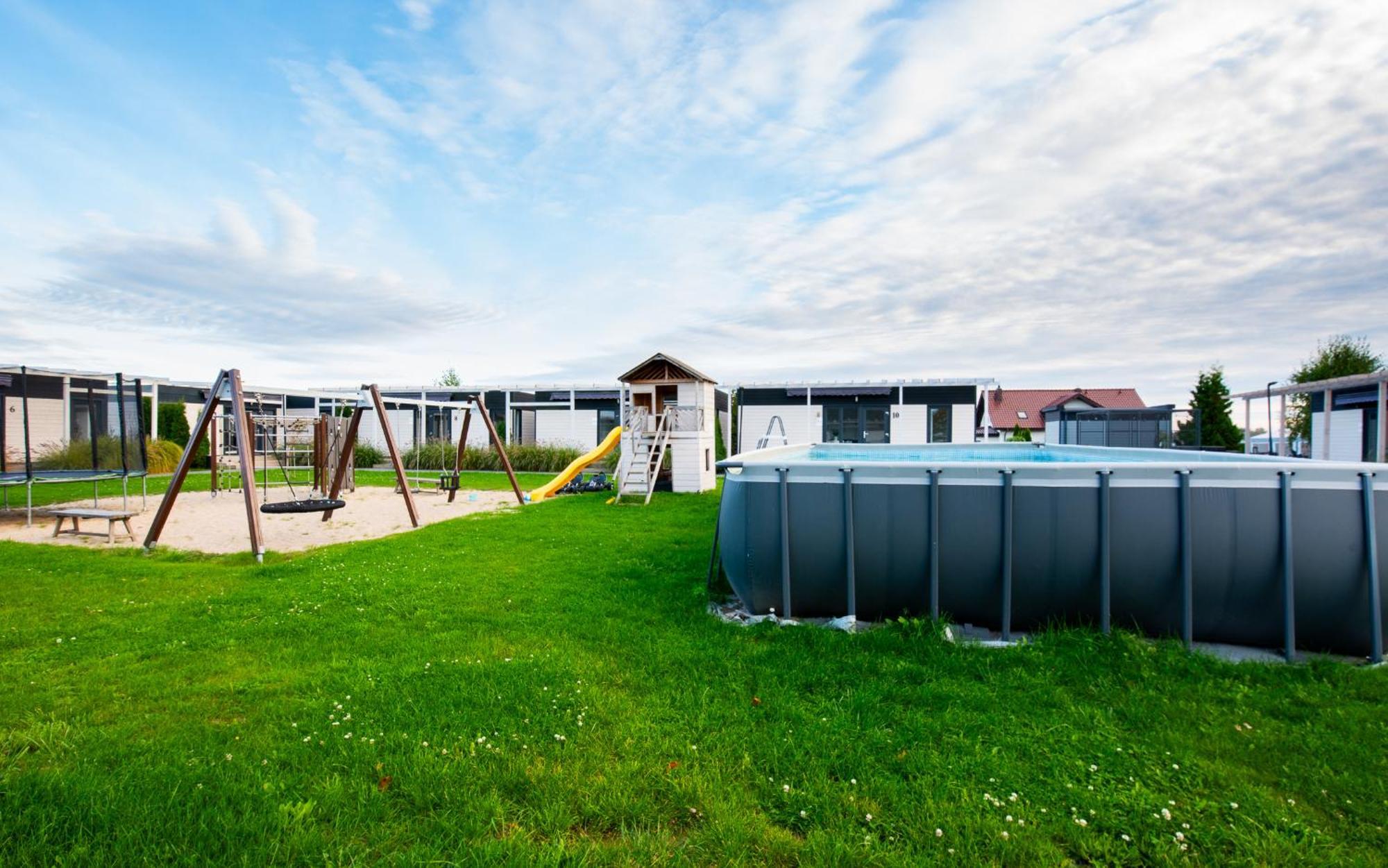 Resto Domki Letniskowe Sarbinowo Exteriör bild